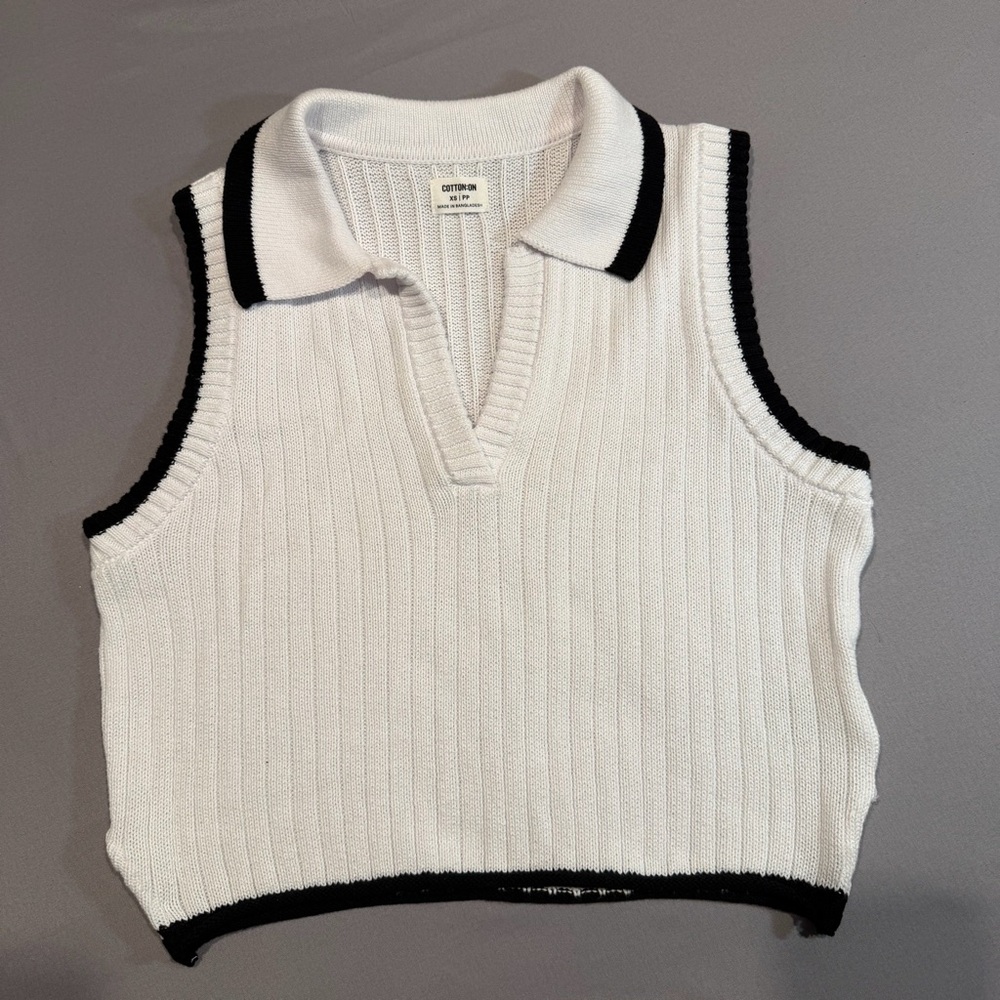 Cotton On Women’s Collar Crop Top SZ XS (runs oversized) CLR White EUC